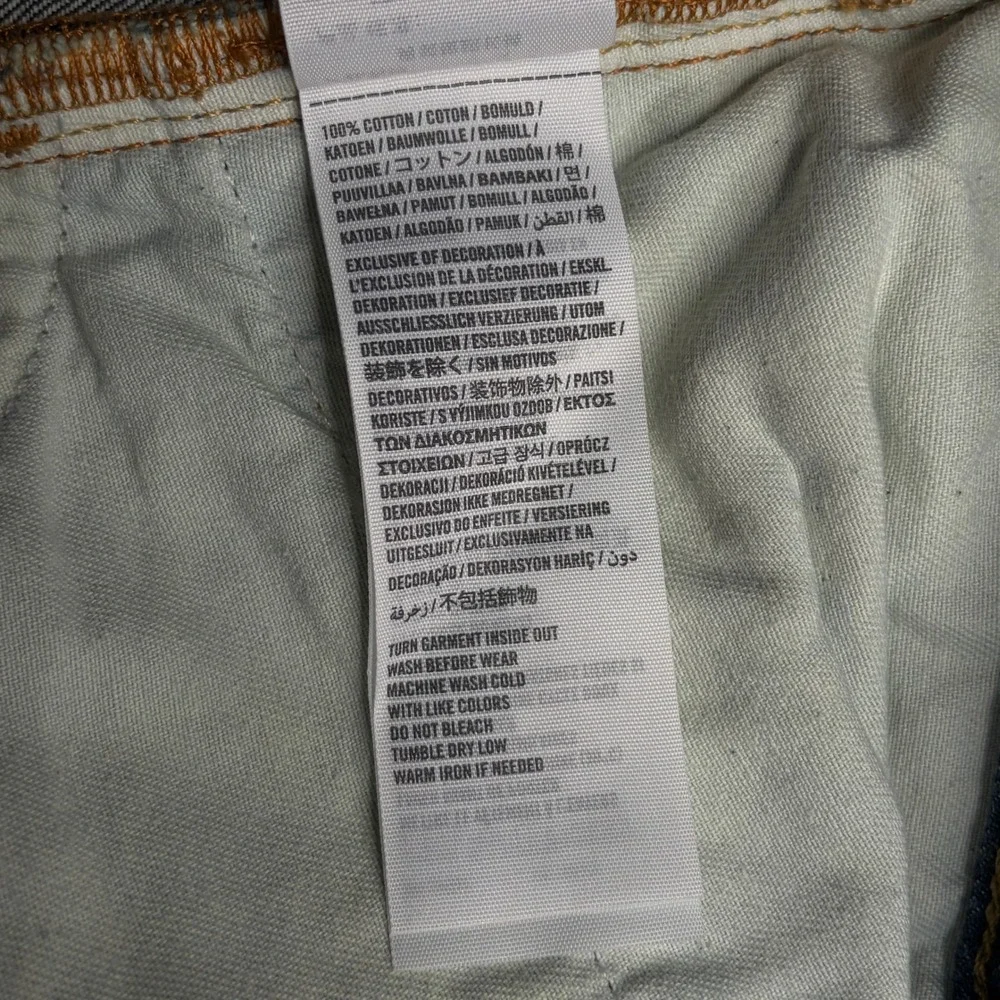 Abercrombie & Fitch Jeans Men 33x32 Medium Wash Blue Straight Leg Button Fly